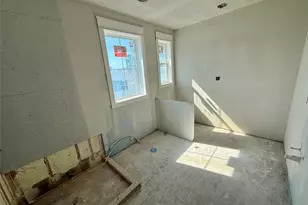 806 93rd St, Galveston, TX 77554 - Photo 15