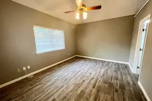 8035 Trail Side Dr, Houston, TX 77040 - Photo 13