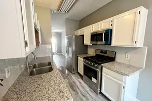 8035 Trail Side Dr, Houston, TX 77040 - Photo 9