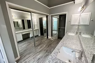 8035 Trail Side Dr, Houston, TX 77040 - Photo 15