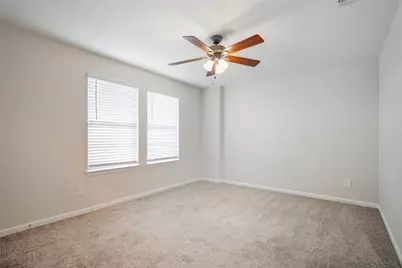 1502 Wells Manor Lane, Missouri City, TX 77459 - Photo 15