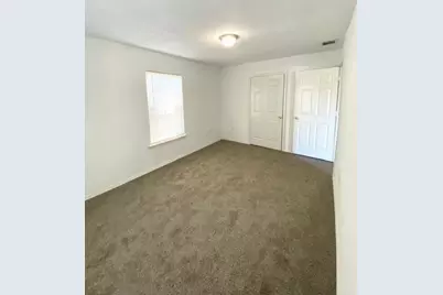 7331 Dunkirk Road, Houston, TX 77033 - Photo 5