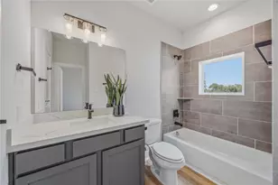 13134 Perennial Spgs Dr, Houston, TX 77048 - Photo 23