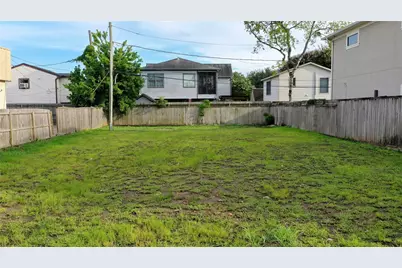 2107 W Main Street, Houston, TX 77098 - Photo 3