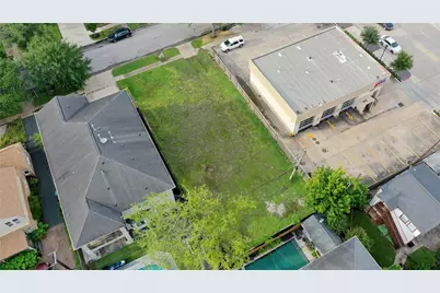 2107 W Main Street, Houston, TX 77098 - Photo 11