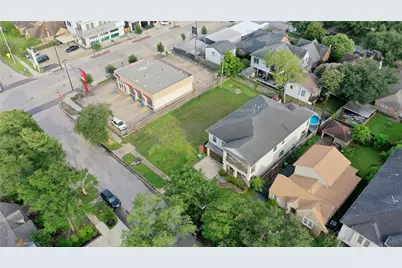 2107 W Main Street, Houston, TX 77098 - Photo 13