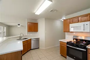 21734 Texian Ct, Spring, TX 77388 - Photo 15