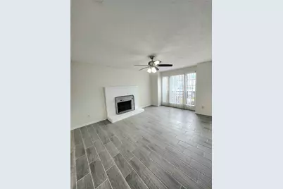 10047 Emerald Creek Drive, Houston, TX 77070 - Photo 5
