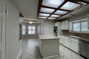 6926 Hearthside Dr, Sugar Land, TX 77479 - Photo 11