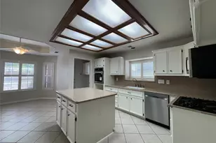 6926 Hearthside Dr, Sugar Land, TX 77479 - Photo 13