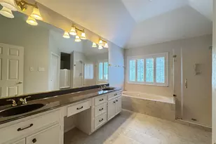 6926 Hearthside Dr, Sugar Land, TX 77479 - Photo 27