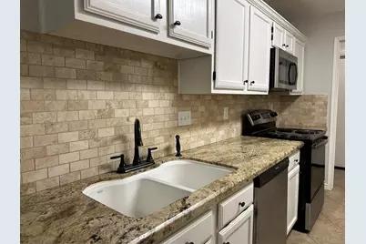 7010 Buchanan Drive, Richmond, TX 77469 - Photo 7