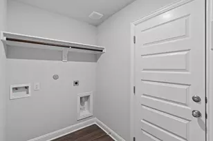 2249 W Post Oak Cir, Dayton, TX 77525 - Photo 11