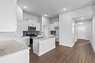 2249 W Post Oak Cir, Dayton, TX 77525 - Photo 7