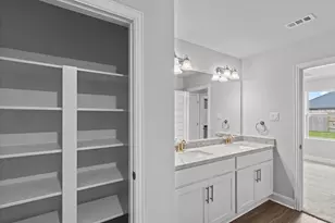 2249 W Post Oak Cir, Dayton, TX 77535 - Photo 17