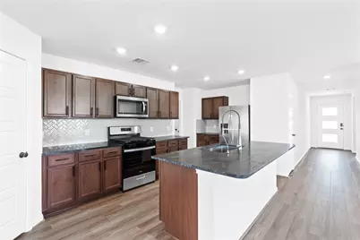 1915 Bemus Drive, Fresno, TX 77545 - Photo 9