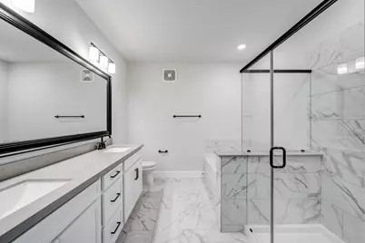 6804 Westview Drive #1307, Houston, TX 77055 - Photo 11