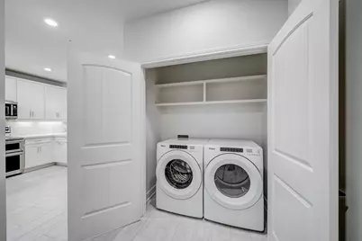 6804 Westview Drive #1307, Houston, TX 77055 - Photo 19