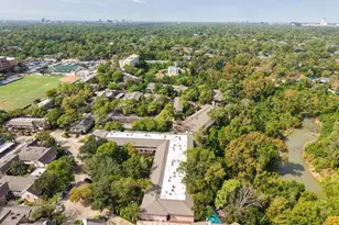 666 S Ripple Creek Dr, Houston, TX 77057 - Photo 47