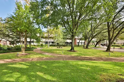 666 S Ripple Creek Drive #A, Houston, TX 77057 - Photo 1