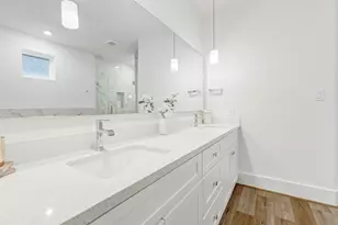 5614 Bertellis Ln, Houston, TX 77091 - Photo 11