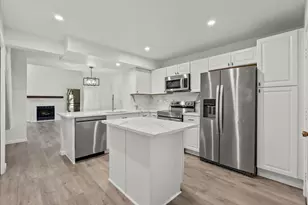 16532 Holly Trail Dr, Houston, TX 77058 - Photo 1