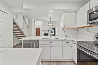 16532 Holly Trail Drive, Houston, TX 77058 - Photo 13