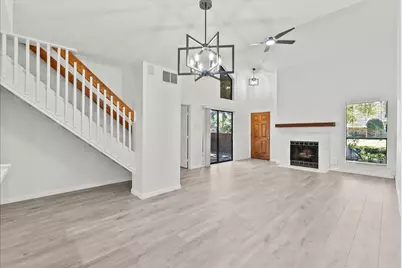 16532 Holly Trail Drive, Houston, TX 77058 - Photo 5