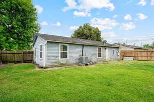 2113 Pickerton Dr, Deer Park, TX 77536 - Photo 13