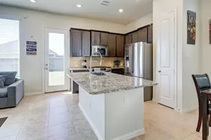 1646 Ryon Falls Dr, Richmond, TX 77469 - Photo 11