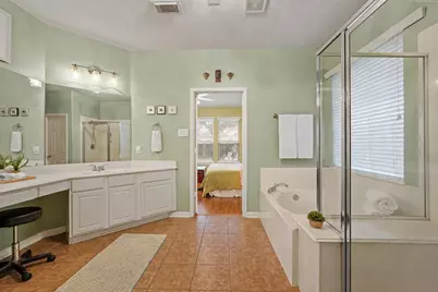8815 Wenona Walk, Missouri City, TX 77459 - Photo 19
