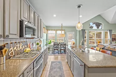 8815 Wenona Walk, Missouri City, TX 77459 - Photo 9