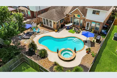8815 Wenona Walk, Missouri City, TX 77459 - Photo 35