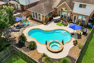 8815 Wenona Walk, Missouri City, TX 77459 - Photo 35