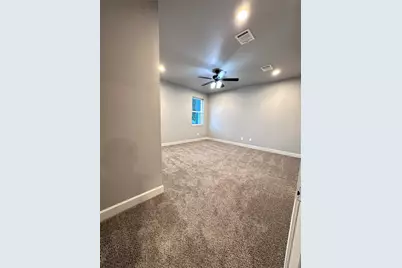 1050 Marjorie Street, Houston, TX 77088 - Photo 13