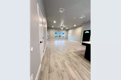 1050 Marjorie Street, Houston, TX 77088 - Photo 5