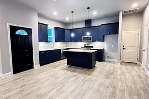 1050 Marjorie St, Houston, TX 77088 - Photo 3