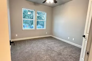 1050 Marjorie St, Houston, TX 77088 - Photo 17