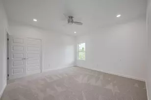 7307 W Knoll St, Houston, TX 77028 - Photo 25