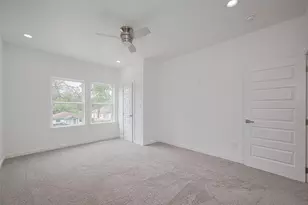 7307 W Knoll St, Houston, TX 77028 - Photo 23