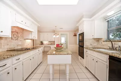 1002 Mill Run Drive, Sugar Land, TX 77498 - Photo 13