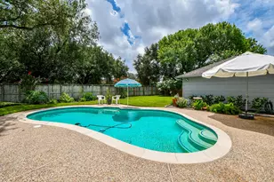 1002 Mill Run Dr, Sugar Land, TX 77498 - Photo 27