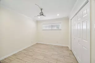 216 Marshall St, Houston, TX 77006 - Photo 5