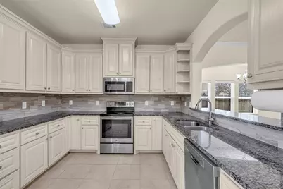 323 Texas Avenue, Arcola, TX 77583 - Photo 13