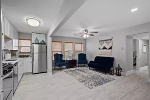 8100 Seawall Blvd, Galveston, TX 77551 - Photo 5
