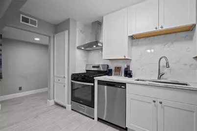 8100 Seawall Boulevard #C, Galveston, TX 77551 - Photo 3