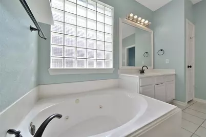 14430 Chartley Falls Drive, Houston, TX 77044 - Photo 35