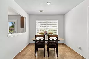 6219 Greenpark Manor Ln, Houston, TX 77085 - Photo 5