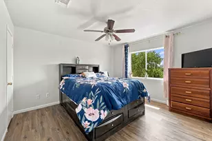6219 Greenpark Manor Ln, Houston, TX 77085 - Photo 9