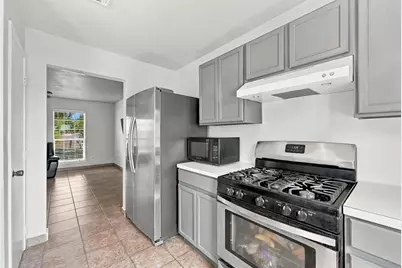 6219 Greenpark Manor Lane, Houston, TX 77085 - Photo 7